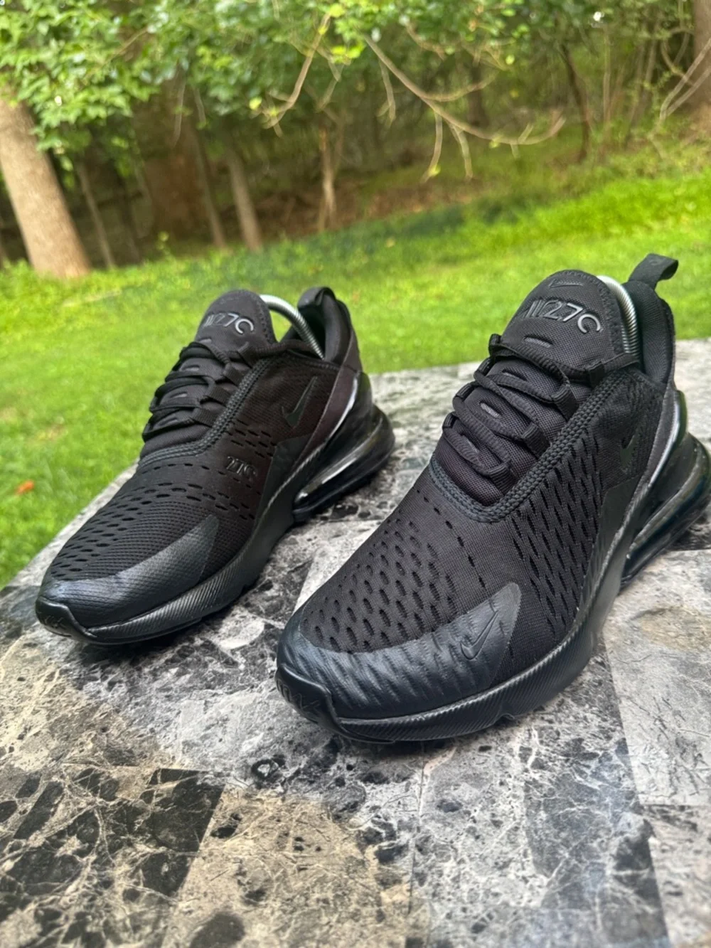 Nike Air Max 270 Triple Black AH8050-005 Men's Size 8